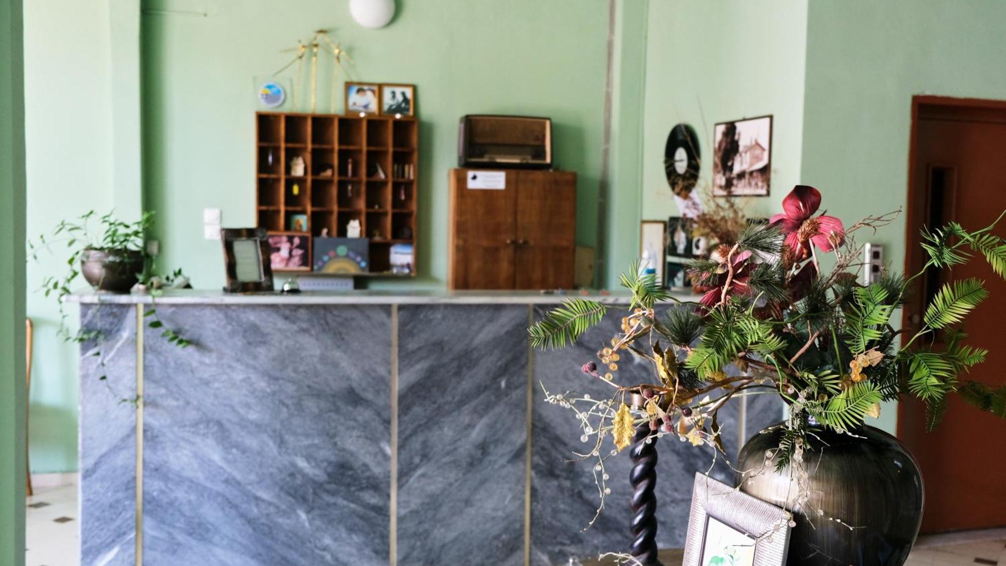Leto Hotel 迈加洛波利斯 外观 照片