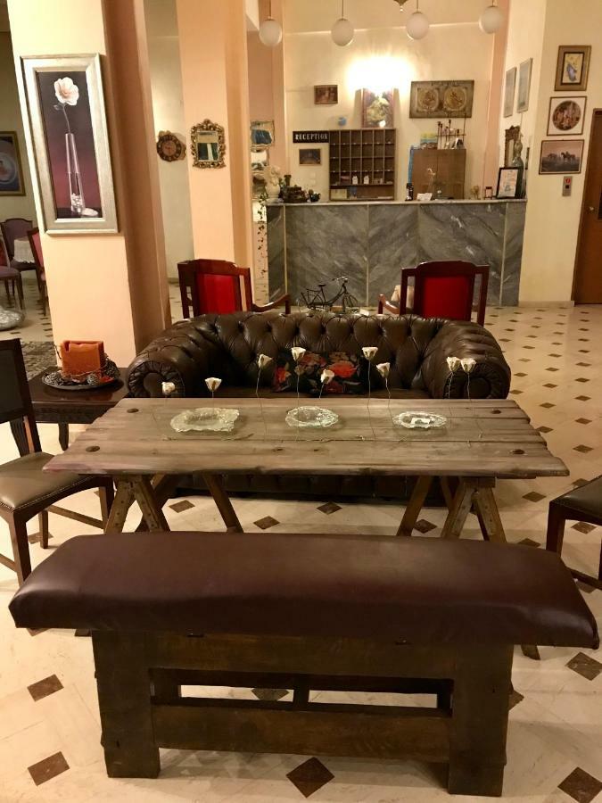 Leto Hotel 迈加洛波利斯 外观 照片
